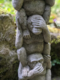 Stack Of 3 Wise Monkeys Garden Ornament - thumbnail 4