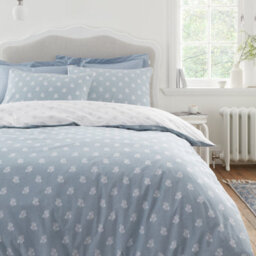 Bianca Fine Linens Esme Floral 200 Thread Count Cotton Reversible Duvet Cover Set With Pillowcase White / Blue - thumbnail 2