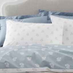 Bianca Fine Linens Esme Floral 200 Thread Count Cotton Reversible Duvet Cover Set With Pillowcase White / Blue - thumbnail 3