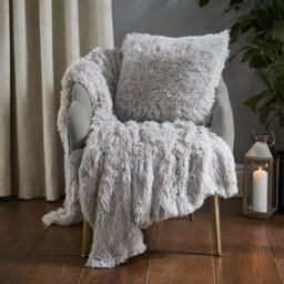 Catherine Lansfield Extra Large Cuddly Deep Pile Faux Fur Family Size Large Blanket Throw Silver Grey - thumbnail 3