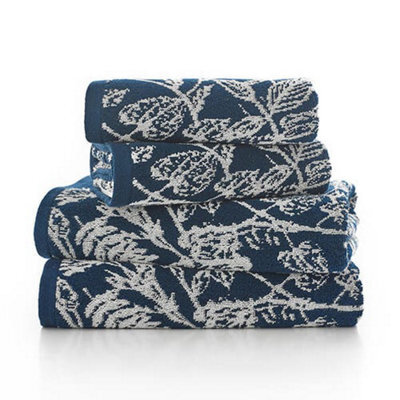 Deyongs Secret Garden 550Gsm Yarn Dyed Jacquard Cotton Towels - image 1