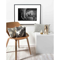 Nielsen Quadrum 30 X 30Cm Wenge Wooden Picture Frame With Float Glass And Push/turn Clips - thumbnail 3