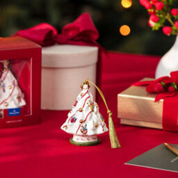 Villeroy & Boch Christmas Classics Christmas Tree Ornament 2025 - thumbnail 3