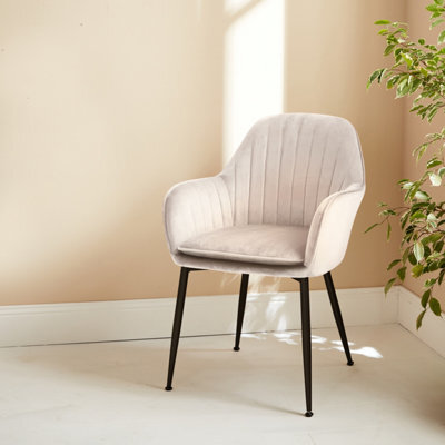 Sweeek - Accent Chair With Metal Legs Shella Velvet 57X59X84.5 Cm - image 1