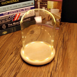 Living And Home Spherical Immortal Glass Cover With Wood Base And Warm White Light 25Cm - thumbnail 4
