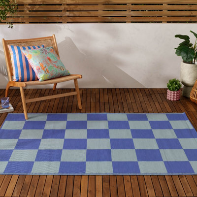 furn. Furn Checkerboard Recycled Outdoor Rug, Blue, 120 X 180Cm - image 1