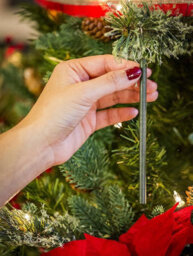 Premier Decorations LTD Scentsicles 6 Scented Christmas Tree Ornaments Hanging Sticks Into Vanilla Woods - thumbnail 2