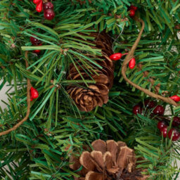Living And Home 30Cm Artificial Christmas Wreath Decorated With Berries And Pine Cones. - thumbnail 4