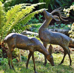 Inspirational Gifting Medium Stag And Doe Deer Garden Sculptures Cast Aluminium With Aged Finish - thumbnail 1