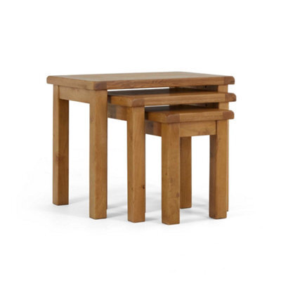 Zelah Oak Nest Of Tables - Set Of 3 By Roseland Furniture - image 1