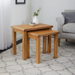 Zelah Oak Nest Of Tables - Set Of 3 By Roseland Furniture - thumbnail 8