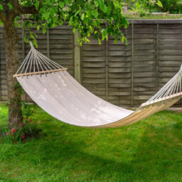 Harbour Housewares Garden Hammock With Spreader Bars - Natural - thumbnail 6