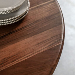Xample Gallery Borden Acacia Round Dining Table - Solid Wood 4 Seater With Rich Brown Finish & Angled Legs, Modern Vintage Design - thumbnail 4