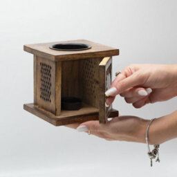 Serenityy Large Mango Wood Box Burner - Tree Of Life Carving, 12 X 12 Cm, Gloss Finish - thumbnail 2