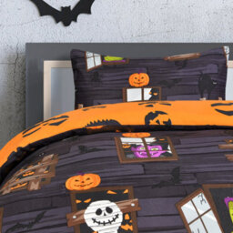 Smart Living Luxury Soft Reversible Haunted House Duvet Cover & Pillowcases - thumbnail 4