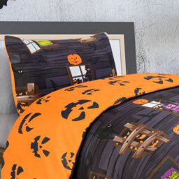Smart Living Luxury Soft Reversible Haunted House Duvet Cover & Pillowcases - thumbnail 3
