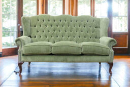 Chesterfield 3 Seater Flat Wing High Back Sofa Aruba Forest Green Fabric In Queen Anne Style - thumbnail 3