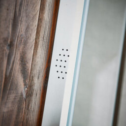 UK Homeliving Uk Home Living Avalon - Price Reduced -Led Mirror Demister, Btooth, Shaver Socket, Usb 500X700mm - thumbnail 5