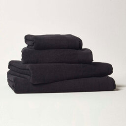 Homescapes Black 100% Combed Egyptian Cotton Bath Towel 700 Gsm - thumbnail 1