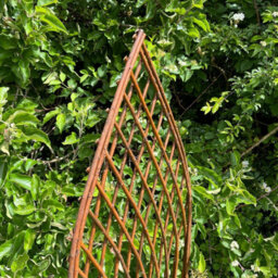 Selections Set Of 3 Willow Lattice Trellis With Gothic Top (120Cm X 45Cm) - thumbnail 4