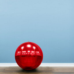 Christmas Tree World 60Cm Metallic Red Inflatable Mirror Ball - thumbnail 1