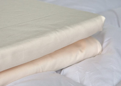 Just So Home Microfibre Easycare Soft Touch Pillowcases (Cream)