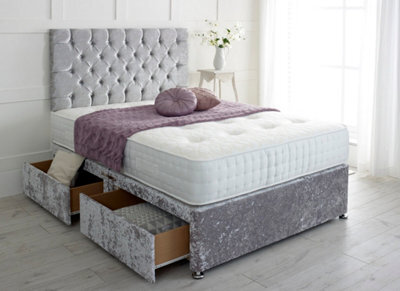 Adore Designs Chesterfield Crushed Velvet Divan Bed, With Pocket Mattress - 5Ft Kingsize - Silver - 0 Drawers - image 1