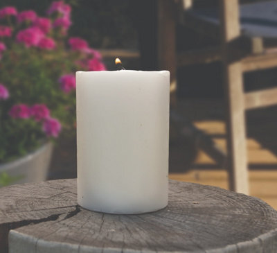 Zero In Natural Citronella Outdoor Pillar Candle Wind Resistant Garden Candle 38H - image 1