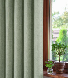 Sundour Amberley Eyelet Ring Top Curtains Green - thumbnail 4