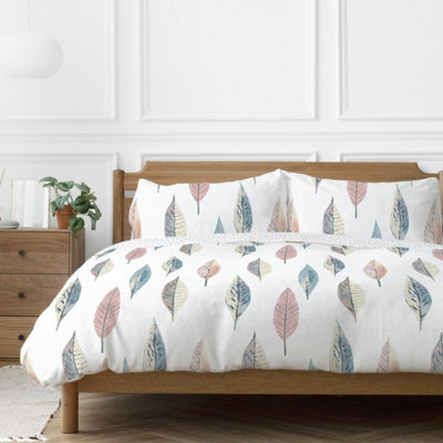 Copenhagen Home Flynn Leaf King Size Duvet Cover Set With Pillowcases - Pastel White - image 1