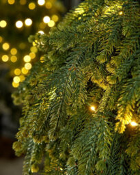 Werchristmas 60 Cm Pre-Lit 3D Hanging Teardrop Christmas Swag, 100 Warm White Leds - thumbnail 3