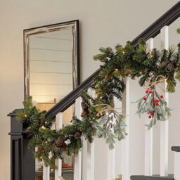 CLEFFNS 4Pcs Christmas Artificial Mistletoe Ornament With Berries Christmas Hanging Mistletoe Decorations Ornaments Bouquet - thumbnail 9