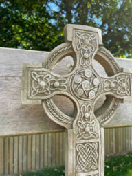 Burgess Celtic Cross Hanging Plaque Stone Garden Ornament Outdoor Statue Sculpture - thumbnail 2