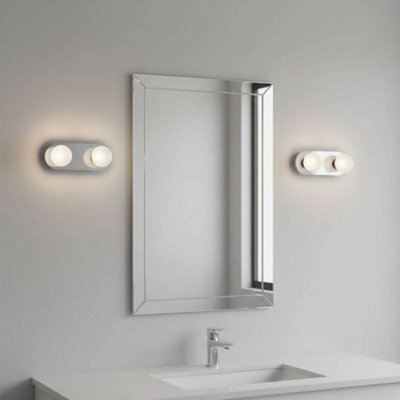 Ultra Beam Lighting Ultrabeam Stainless Steel Bathroom Wall Light 6 Watt 3000K Warm White Led - image 1