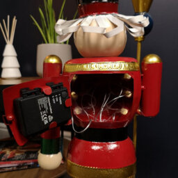 Samuel Alexander 80Cm Light Up Christmas Nutcracker Soldier Decoration With Leds - thumbnail 7