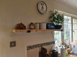 Garden Troughs and Planters Rustic Wood Shelf, Reclaimed Scaffold Board 80Cm Long With Brackets And Fixings - Clear/natural - thumbnail 2