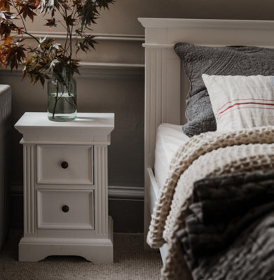 Statement Furniture Gainsborough White 2 Drawer Hamptons Style Bedside Table - image 1
