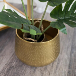 Melody Maison Medium Round Gold Patterned Planter - thumbnail 3