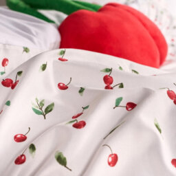 Ohs Ditsy Cherry Bedding Microfibre Duvet Cover Set With Pillowcase, White - Single - thumbnail 5
