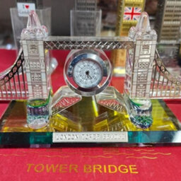 Biznest London Tower Bridge Ornament Table Clock Glass, Best For Gift, Home Office (Silver)