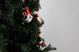 Shatchi Christmas Tree Hanging Decorations Santa Snowman Reindeer With Jingle Bells Xmas Tree Wall Home Décor Ornaments 12Pcs Set - thumbnail 5