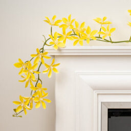 Scottish Everlastings Ltd. Scottish Everlastings 115Cm Artificial Magnolia Yellow Star Flower Garland - Pack Of 2