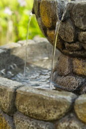 Primrose Cobbled Solar Powered Bird Bath Outdoor Water Feature Fountain H68Cm - thumbnail 3