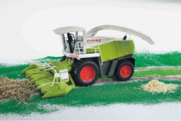 Bruder Claas Jaguar 900 Field Chopper Detailed Vehicle & Playset Model - thumbnail 2