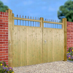 Burbage Iron Craft Hampton Low Double Driveway Garden Gate - Pressure Treated Scandinavian Redwood - W3300 X H1200 mm - thumbnail 1