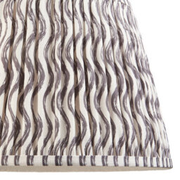 Loops Elegant Handcrafted 35Cm Tapered Cylinder Lamp Shade In Pearl Grey Fabric - thumbnail 3