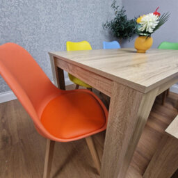Kosy Koala Oak Effect Dining Table Set With 4 Mix Plastic Chairs And Bench Dining Room Furniture - thumbnail 5
