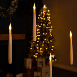 Samuel Alexander Set Of 10 15Cm Floating White Led Battery Candles In Warm White With Remote Control - thumbnail 2