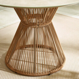 Furniturebox Lanai Rattan Garden Table & Chairs, 4 Seater Garden Dining Set,  Outdoor Table & Chairs, Rattan & Wooden Patio Set - thumbnail 4
