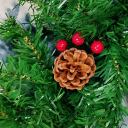 Premier Decorations Limited Artificial Christmas Garland Red Berry & Pine Cones Green Garland 2.7M - thumbnail 5